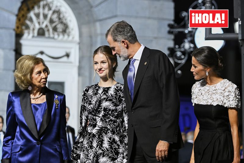 La princesa Leonor con los Reyes y doña Sofía
