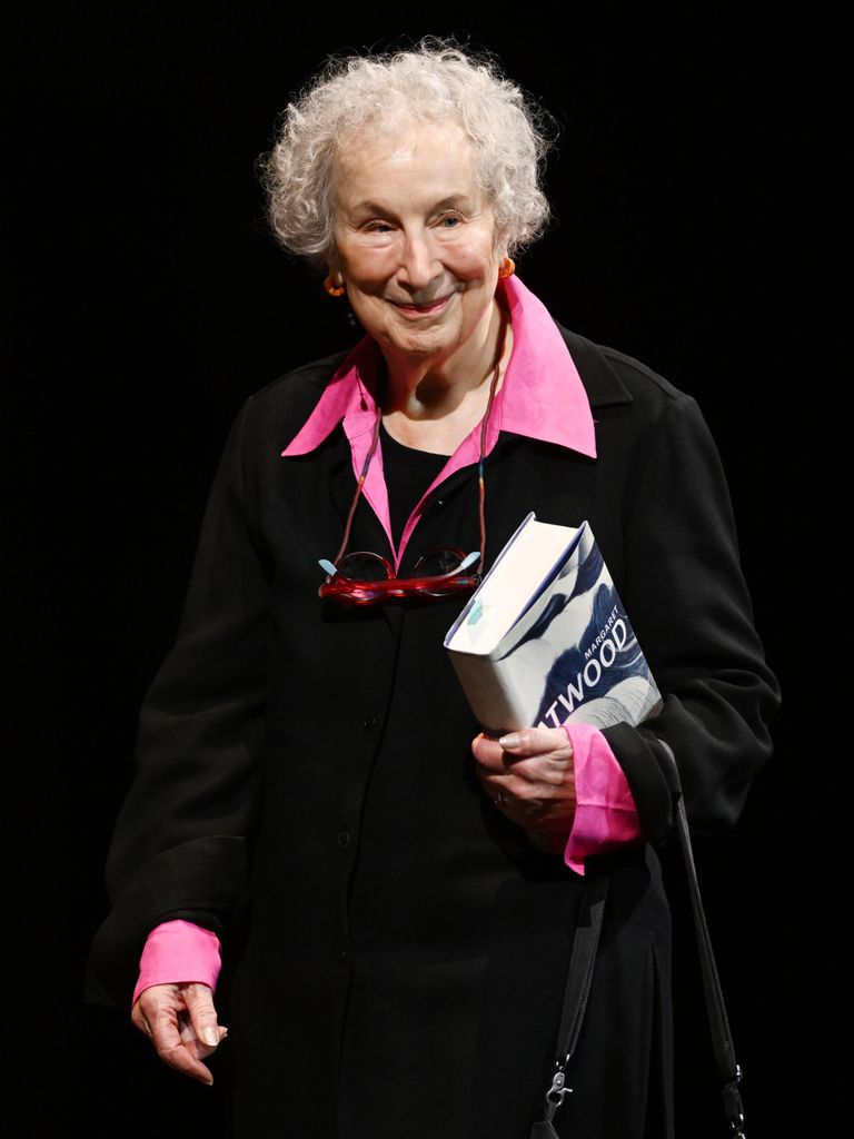 Margaret Atwood, premiada con el Joan Margarit de Poesía y autora de 'El cuento de la criada'