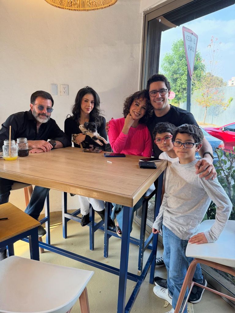 Los Capetillo-Gayán Celebran el cumpleaños de Biby.