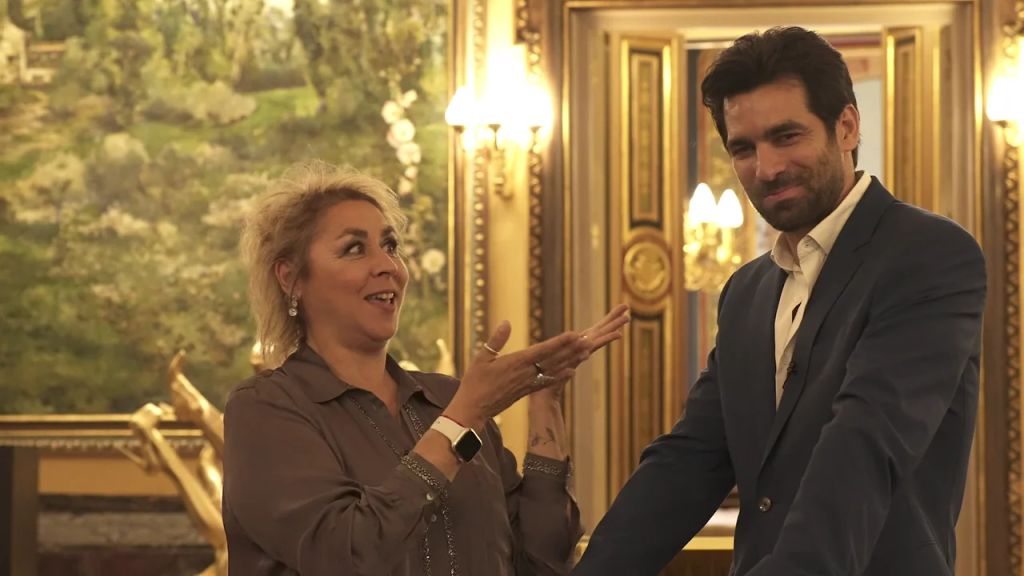Rubén Cortada junto a Megan Maxwell, protagonista y creadora de '¿A qué estás esperando?'
