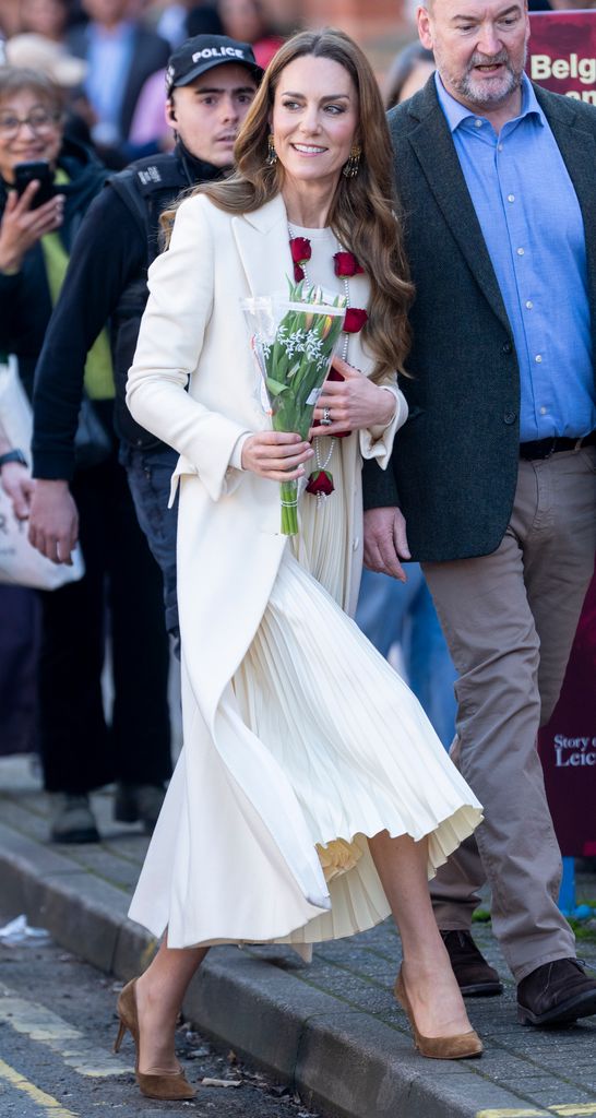Kate Middleton visita The Aakash Odedra Company en Leicester, Inglaterra.