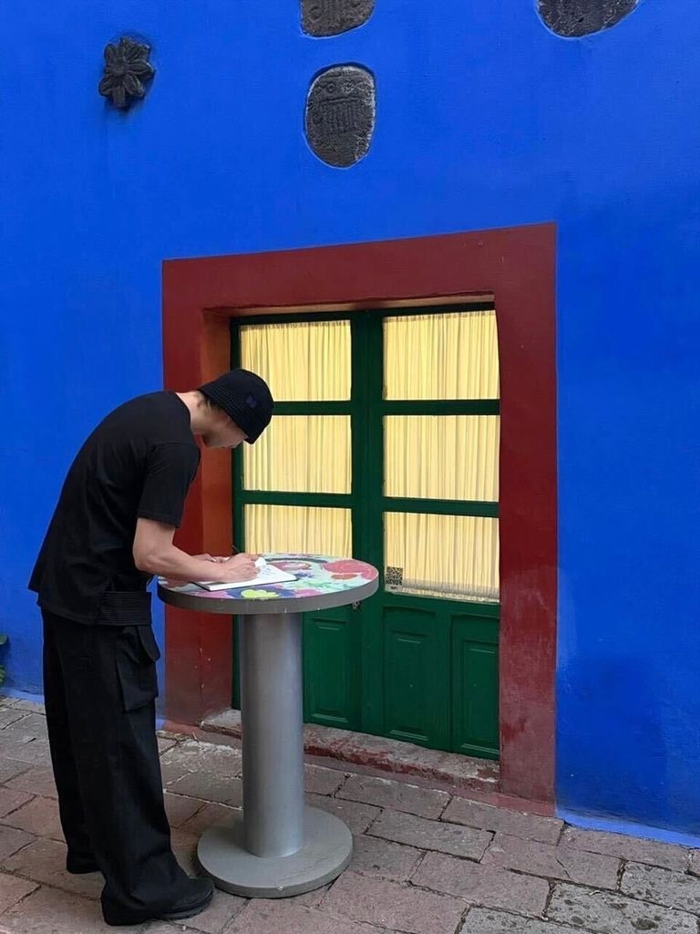 RM aprovechó su visita a la Ciudad de México para hacer turismo.