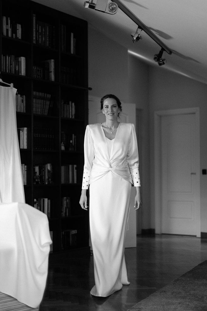 Carmen con vestido de Inés Martín Alcalde
