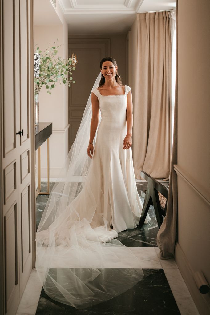 Look de novia sencillo de verano de Fátima González