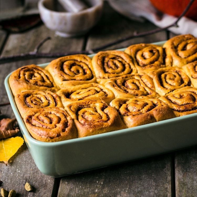 Rollos de canela con calabaza