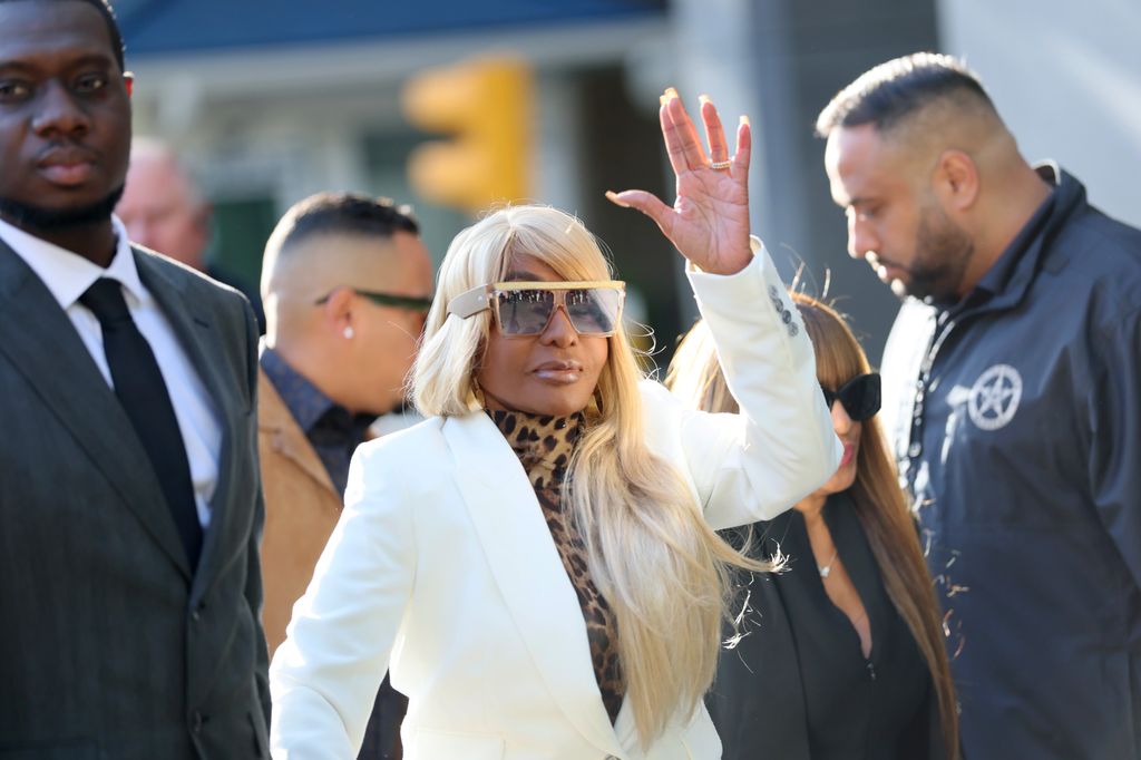 Janice Combs, madre del rapero, llegando a la corte Federal de Nueva York