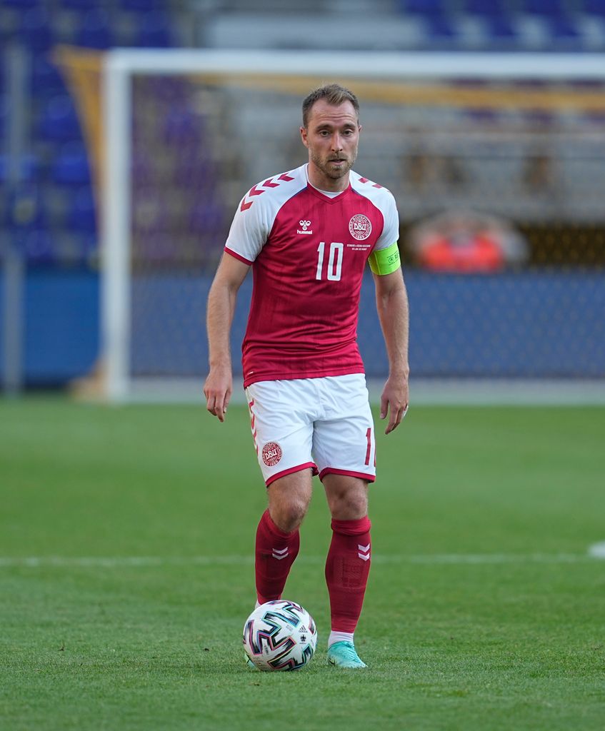 Imagen de Christina Eriksen en la Eurocopa 2021, días antes de sufrir un paro cardíaco