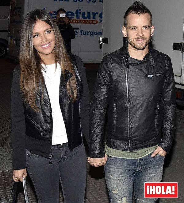 La pareja se ha tenido que separar porque Cristina ha viajado a Asia para grabar la nueva temporada de Pekín Express
