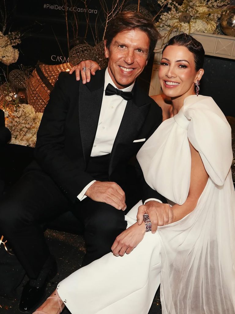 Manuel Díaz 'El Cordobés' y Virginia Troconis, vestidos de gala