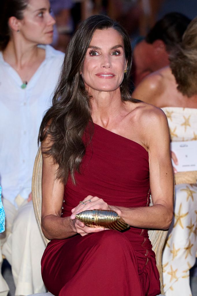 La reina Letizia presumió el bronceado de verano perfecto gracias a sus días en Palma de Mallorca.
