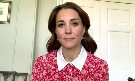 kate llev un vestido de beulah london una de sus marcas favoritas
