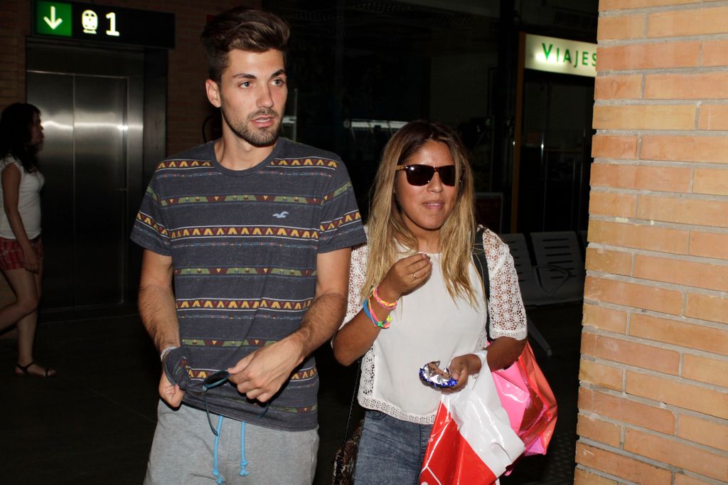 Miri Pérez-Cabrero y Alejandro Albalá confirman su romance tras semanas de  rumores con unas comentadas imágenes: "Con todo mi ser"