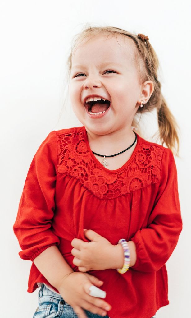 Niña llamada Elena