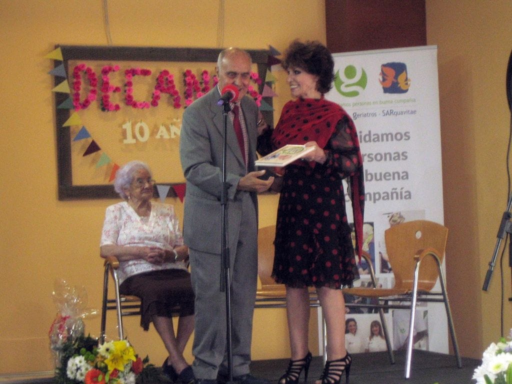 Encarnita Polo recibía un homenaje en la residencia donde fallecía ocho años después