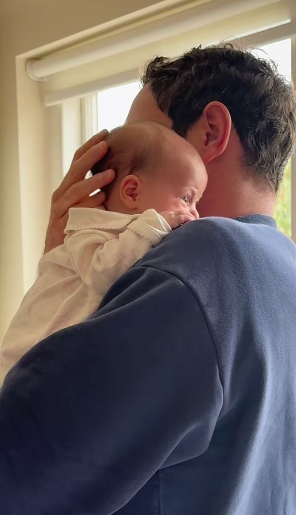 Jack Brooksbank con su hija Adelaide