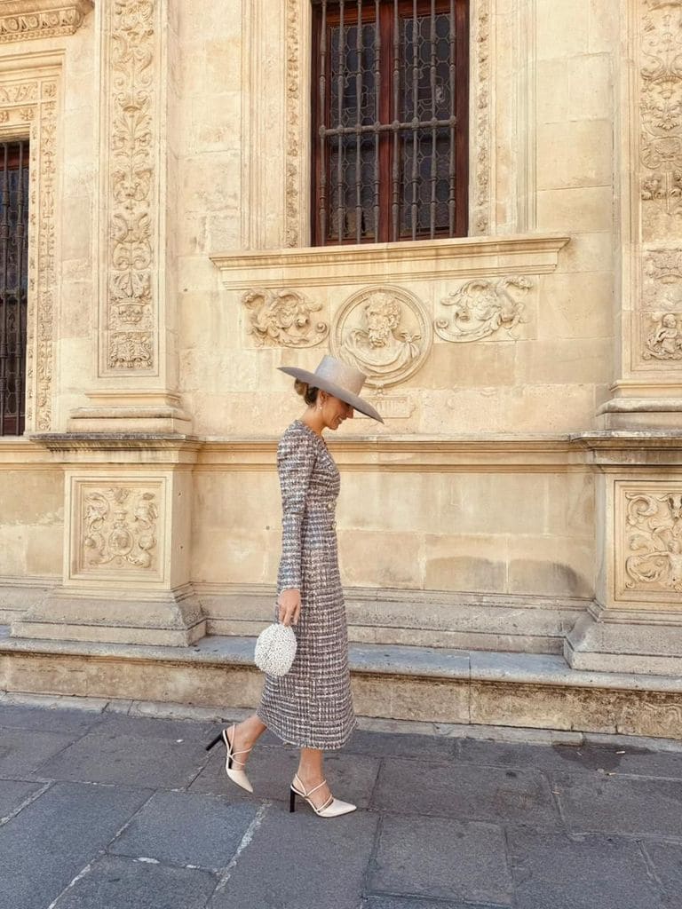 Luiza D'Angelo con look de Nicolás Montenegro