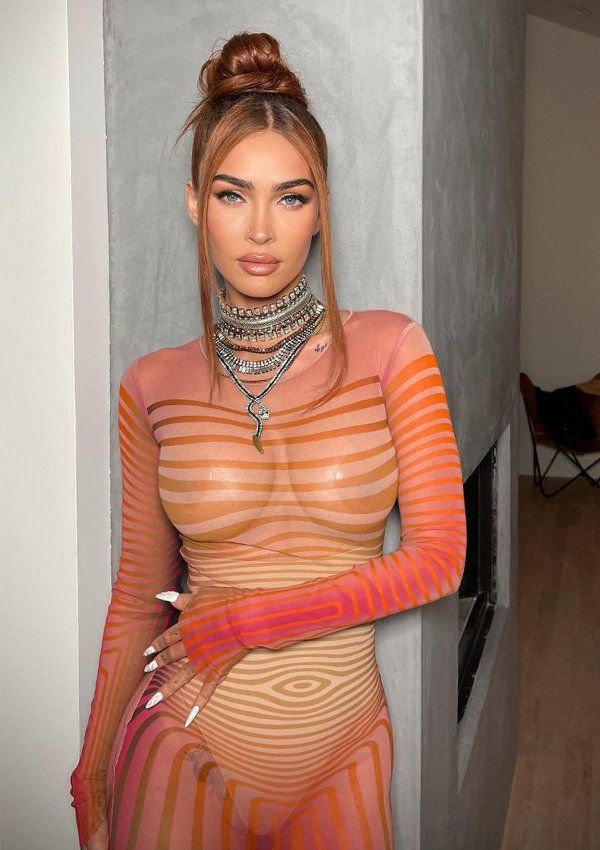 Megan Fox con vestido transparente de Jean Paul Gaultier