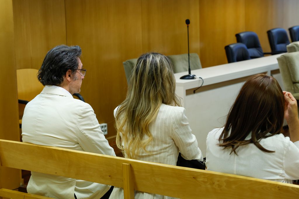 Luis Lorenzo y Arantxa Palomino, durante el juicio