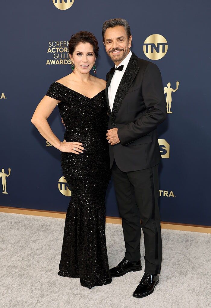 Alessandra Rosaldo y Eugenio Derbez sobre al red carpet de los SAG Awards