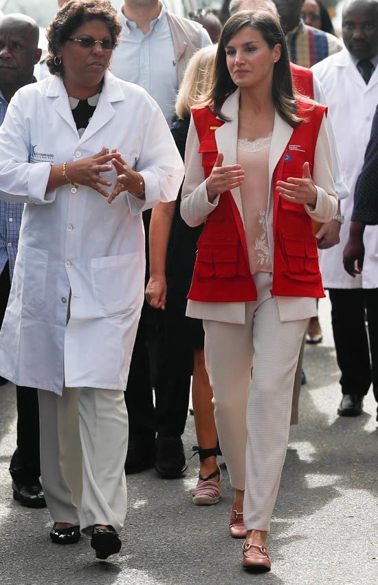 Reina Letizia en Mozambique