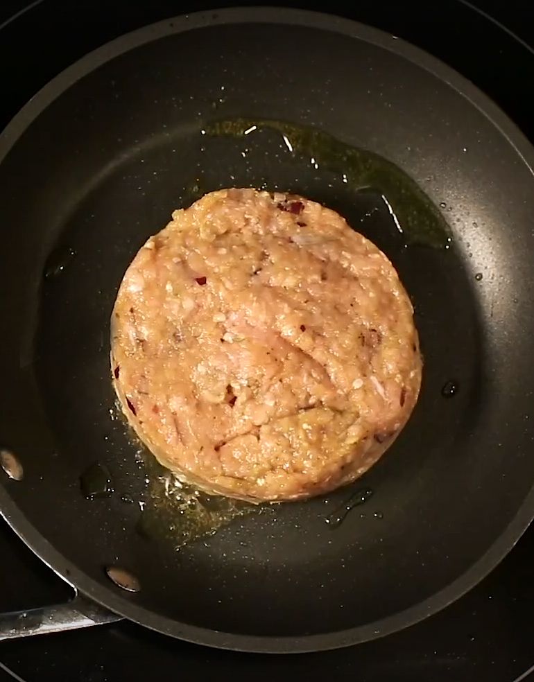 Hamburguesa de pollo y avena. 