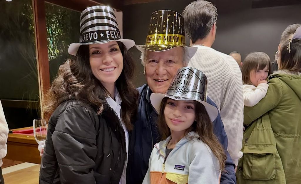 Alessandra Rosaldo, su papá y su hija