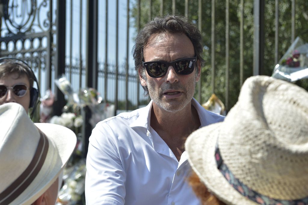 Anthony Delon