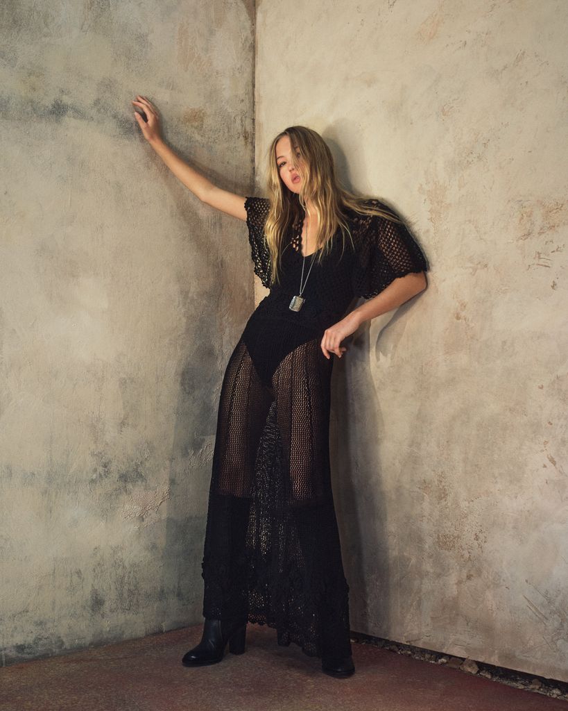 Kate Moss colabora con Zara con una colección para ir de festival este verano