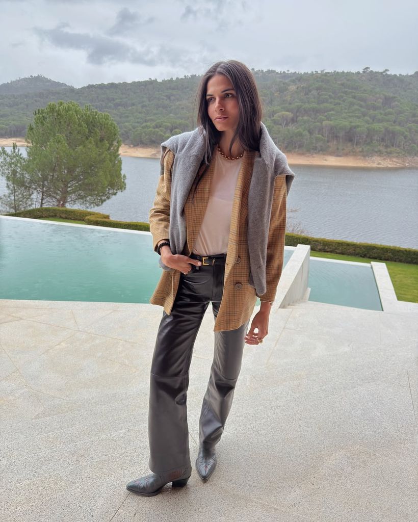 pantalón de cuero @claramuniz