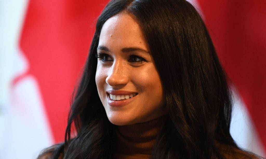 
“Uso Revitalash para las pestañas y juro que están tan largas como pueden llegar a estar”, confesó Meghan
