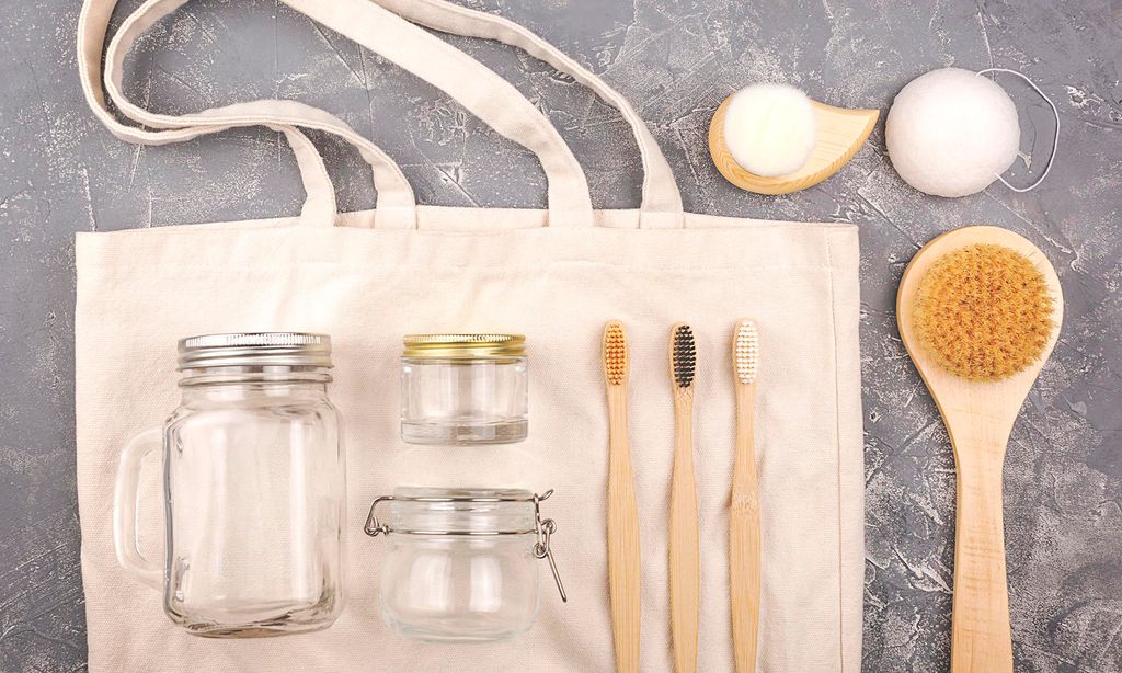 Bolsa de algodón, frascos de vidrio, cepillos de dientes de bambú, cepillo de madera para el cuerpo.