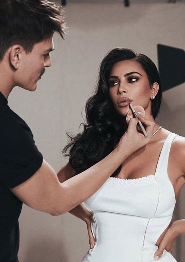 kim-kardashian-maquillador