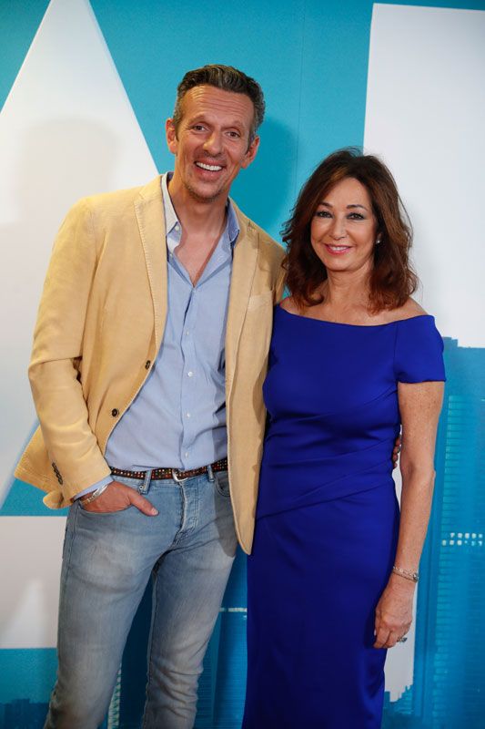 Joaquin Prat y Ana Rosa Quintana