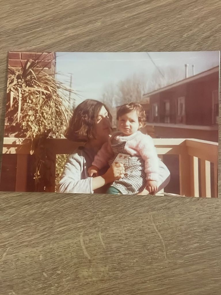 Una preciosa imagen de madre e hija