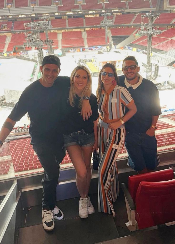 Álvaro Morata y Alice Campello con Beatriz Espejel y Koke viendo a Bad Bunny en Madrid
