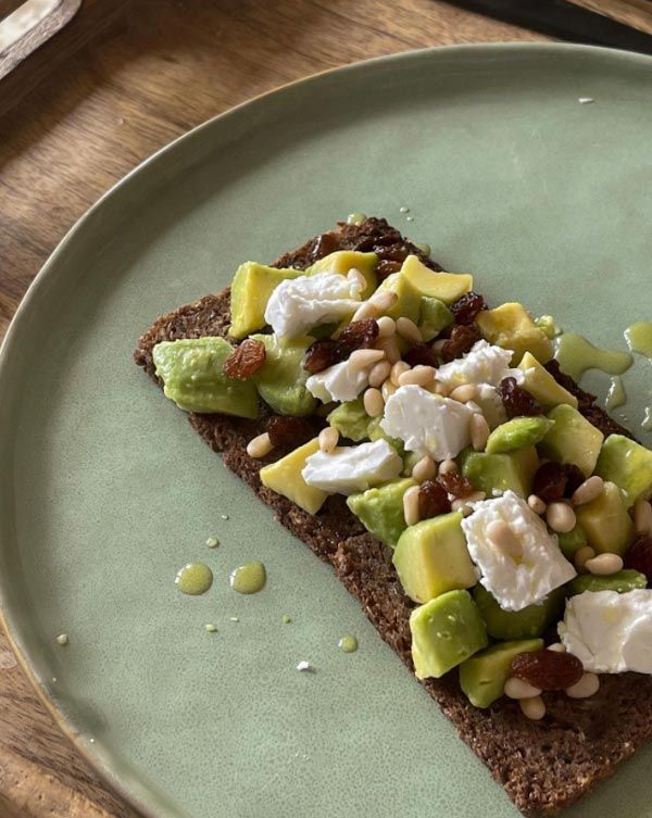 tostada-aguacate