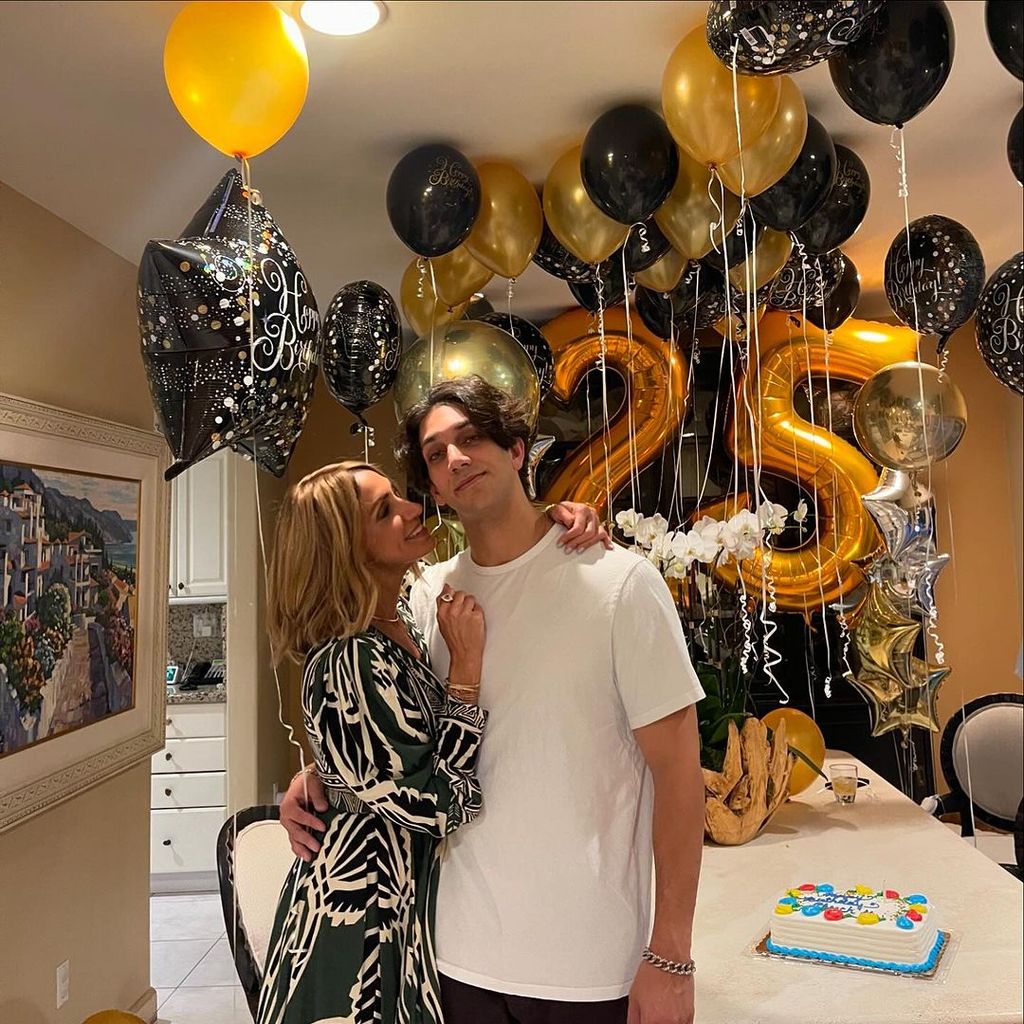 Lili Estefan y su hijo Lorenzo