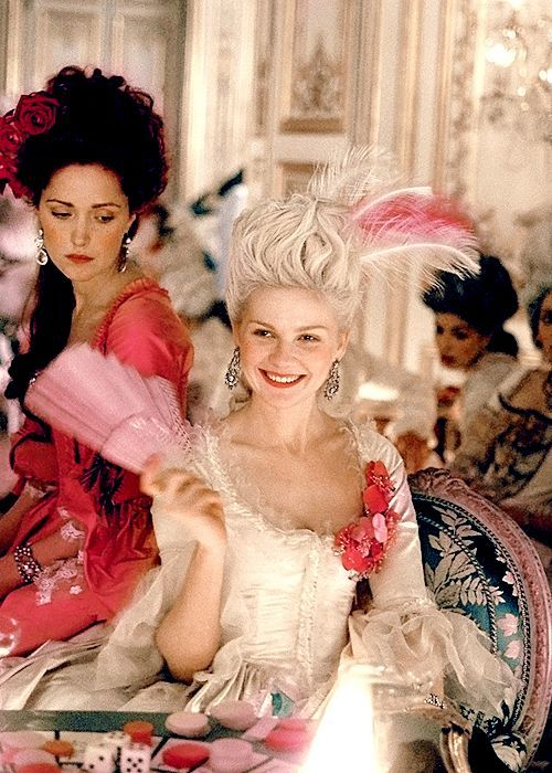 20 años desde que Marie Antoinette ganó mejor vestuario en los Oscar y enamoró a toda una generación