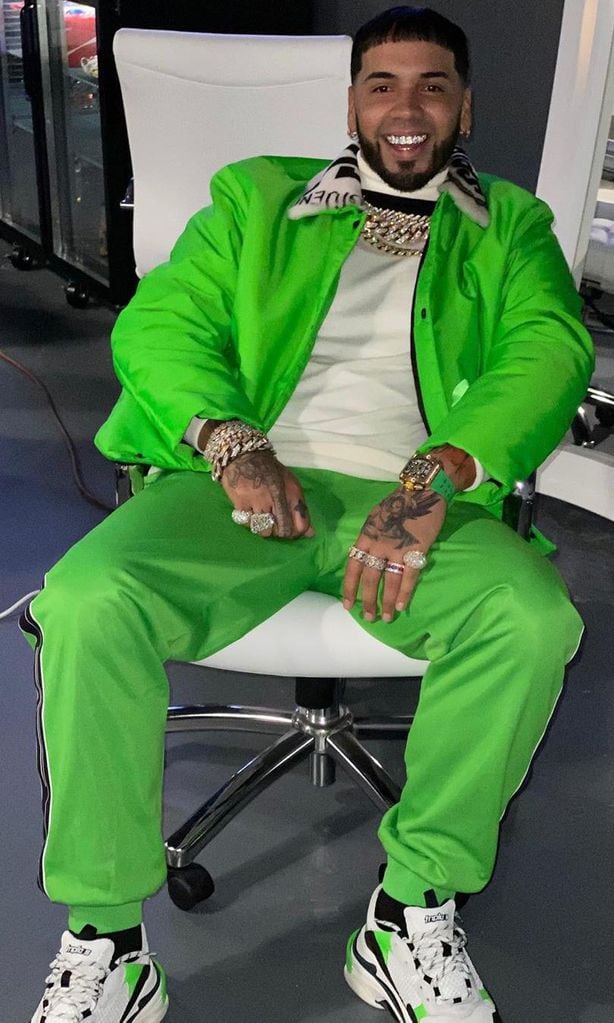 Anuel AA old look