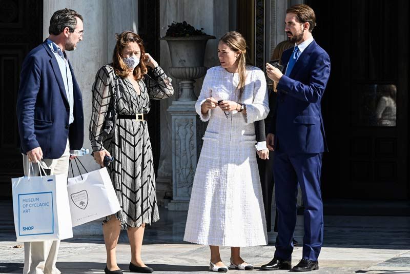 Philippos de Grecia y Nina Flohr con Nicolás de Grecia y Alexia de Grecia