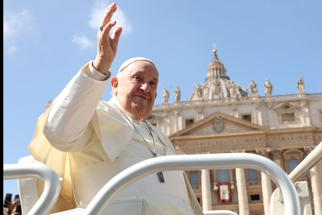 Revelan las causas de muerte del papa Francisco 