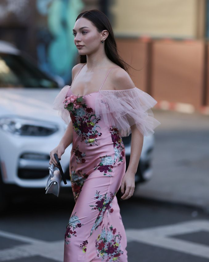 Maddie Ziegler conquista New York Fashion Week con su maratón de looks