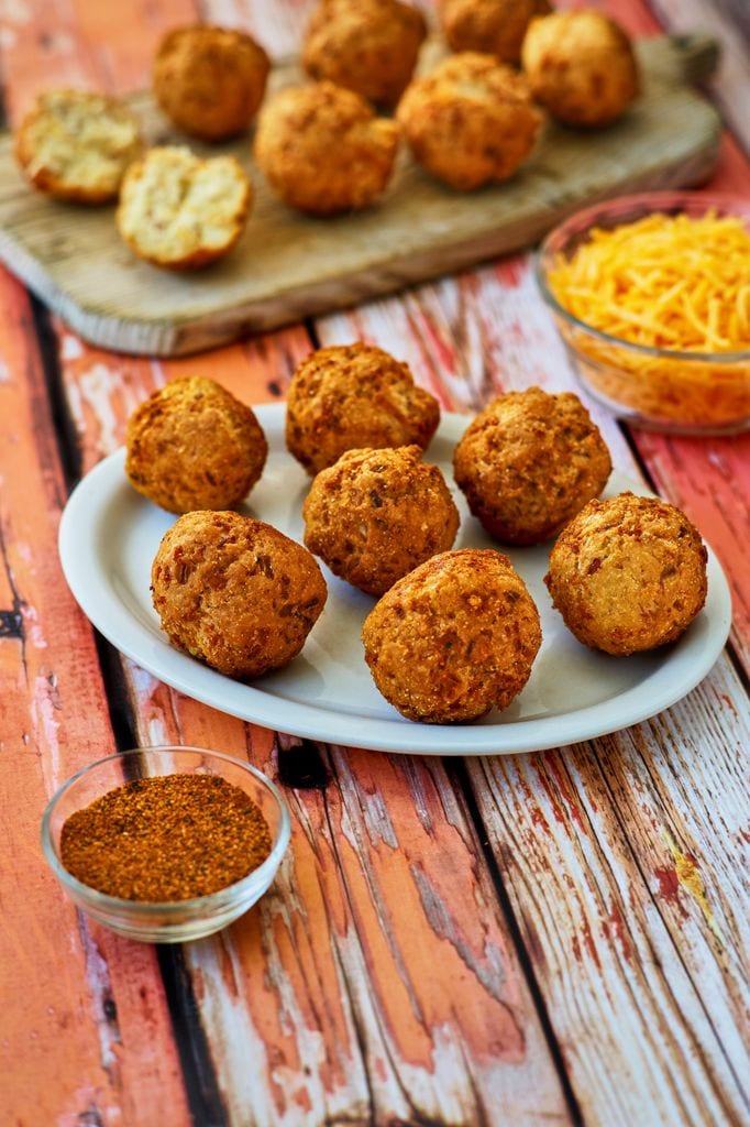 Hush Puppies con queso