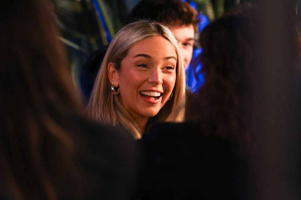 Ana Mena en la fiesta de la nueva película de su novio, Óscar Casas, en Madrid