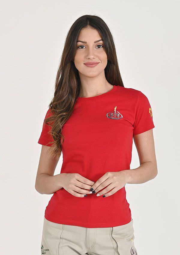Imagen oficial de Tania Media como concursante de 'Supervivientes' 2022