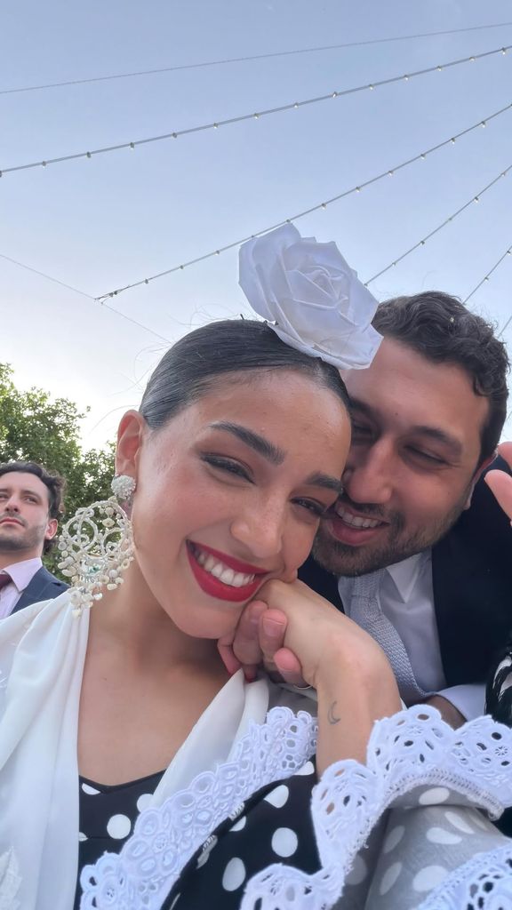 Ale Capetillo con Nader en la Feria de Sevilla. 