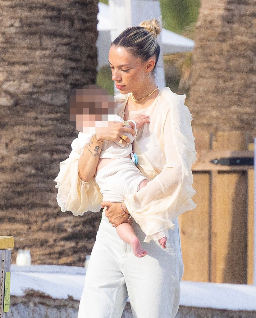 Alejandra Rubio en Ibiza el 12 de julio de 2025