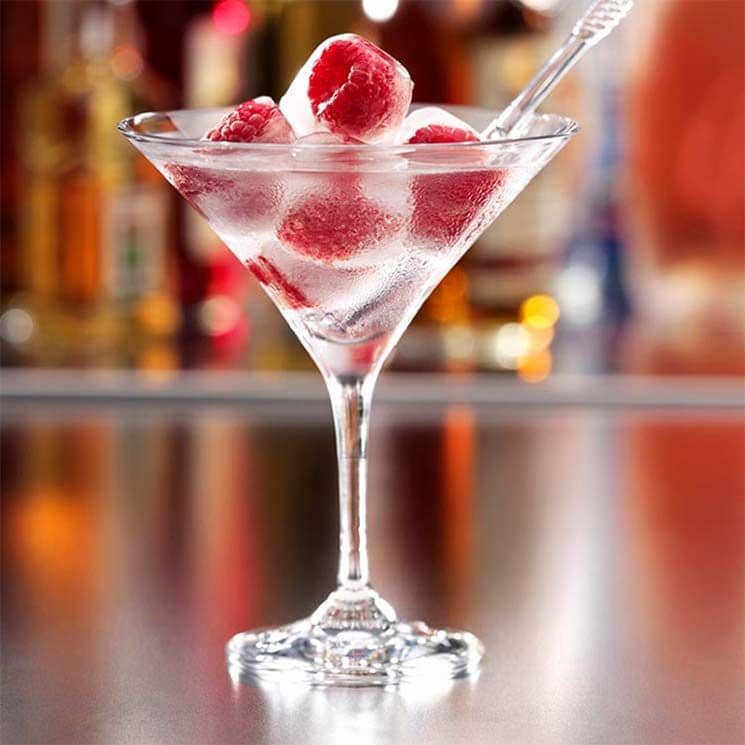 coctel ginebra frambuesas