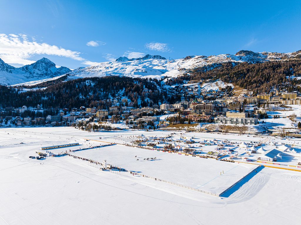 Vista panorámica del campo de polo 