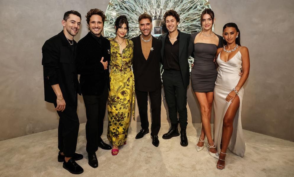 Luis Gerardo Méndez, Diego Boneta, Bárbara López, Alejandro Fernández, Juan Pa Zurita, Valentina Ferrer y Antonella Roccuzzo